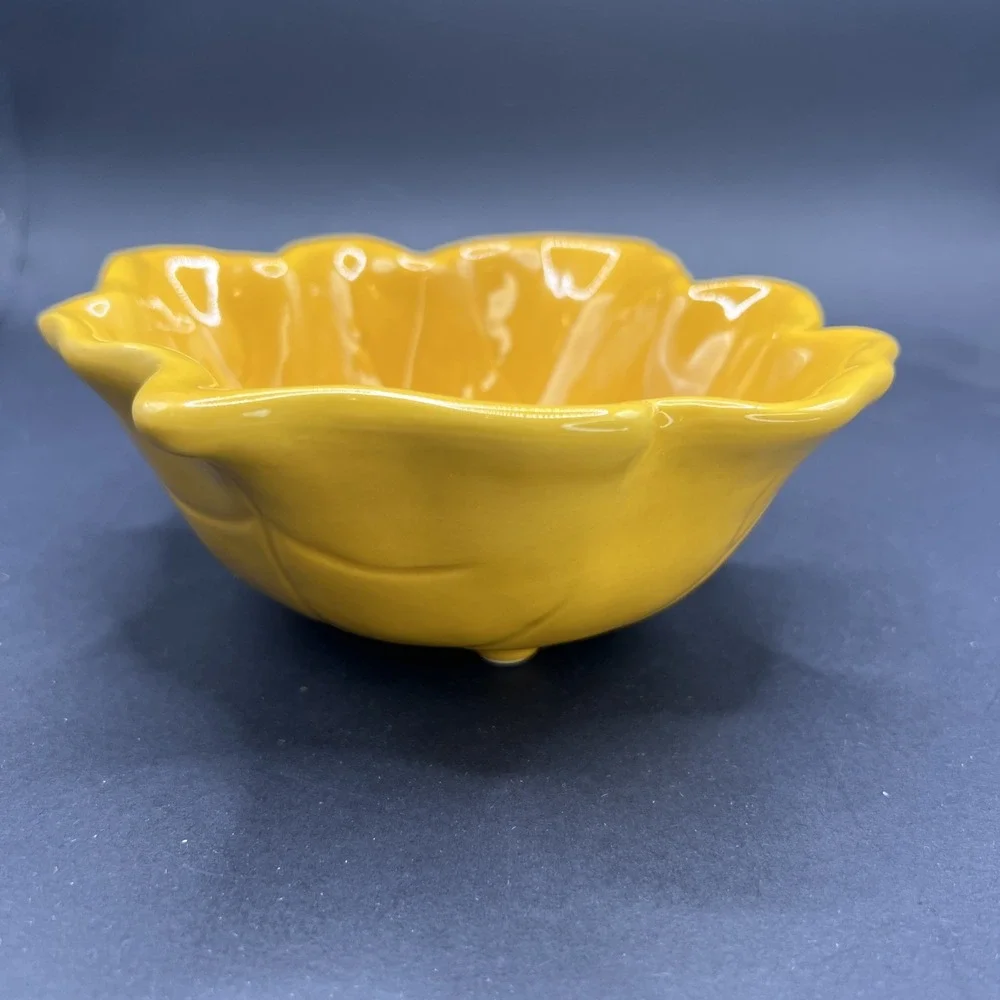 Ashland Maple Leaf‎ Footed Bowl Dish Yellow Ceramic